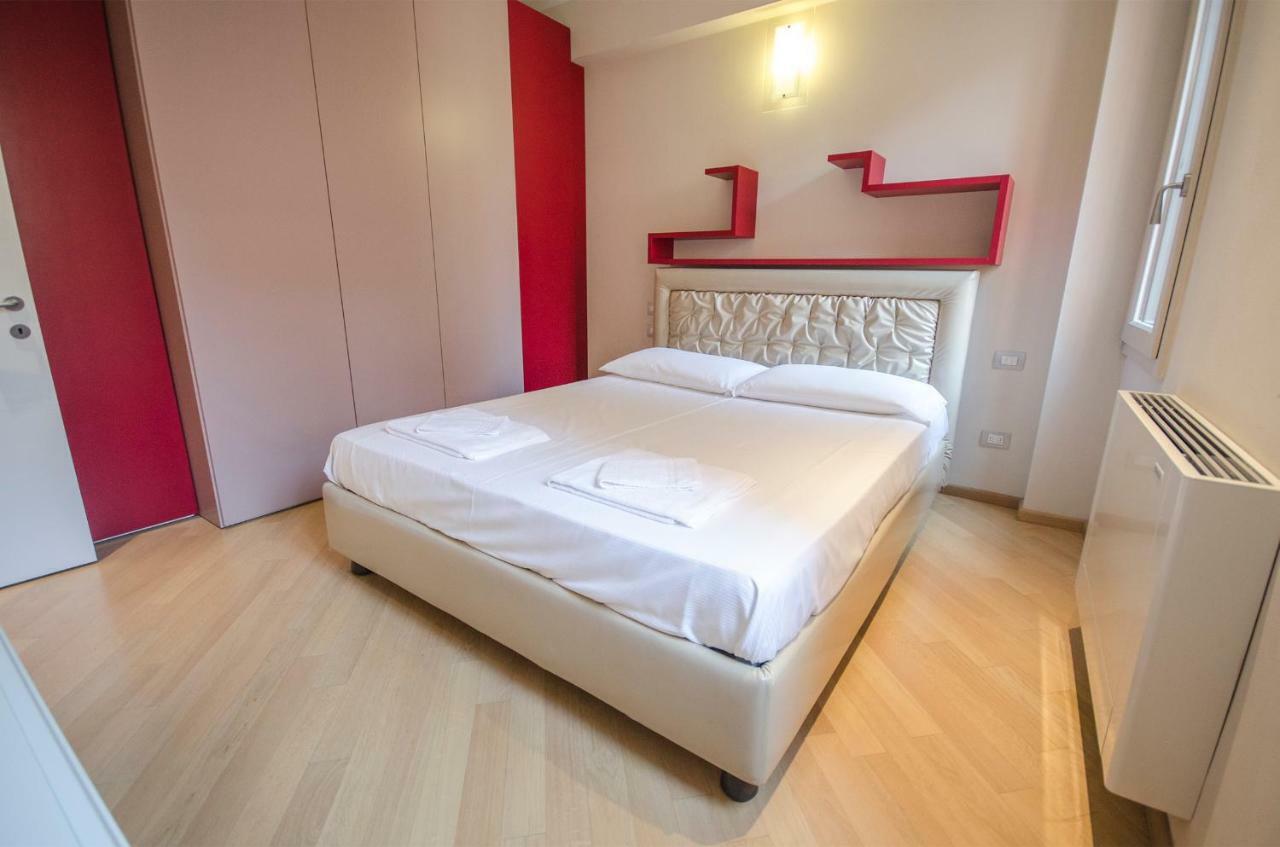 Luxury 65Mq Under The Two Towers Apartment Bologna Exterior photo